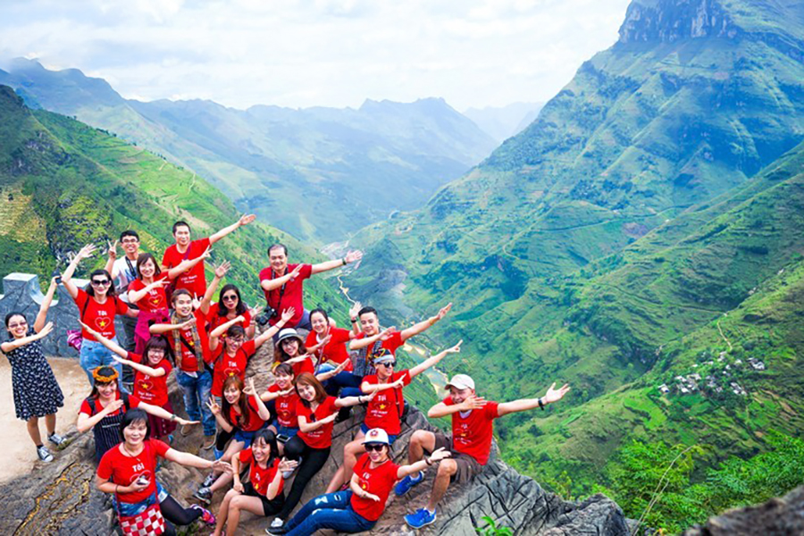 Tour du lich Ha Giang tu Sai Gon Viet Feeling Travel - Viet Feeling Travel