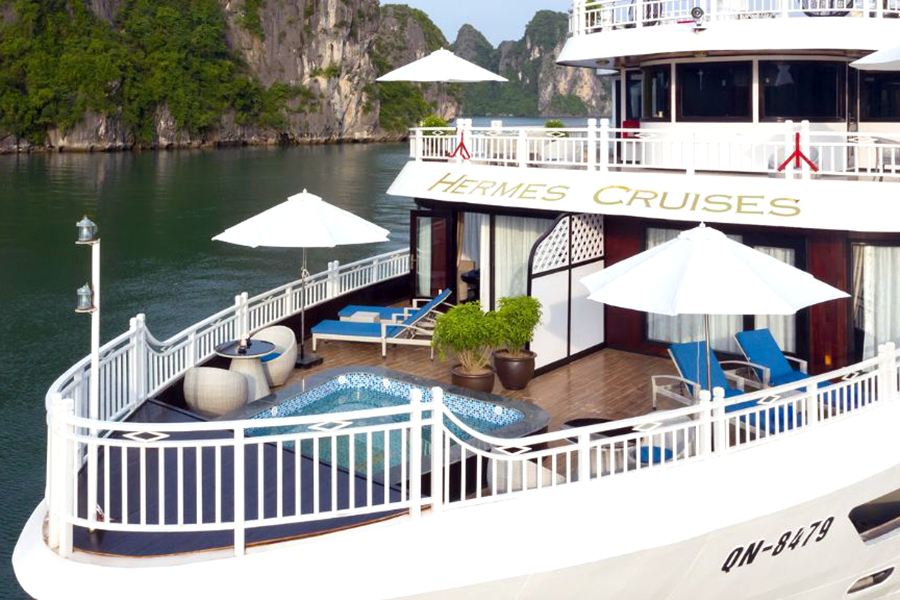 dat tour du thuyen hermes ha long - Tour Hạ Long 2 ngày