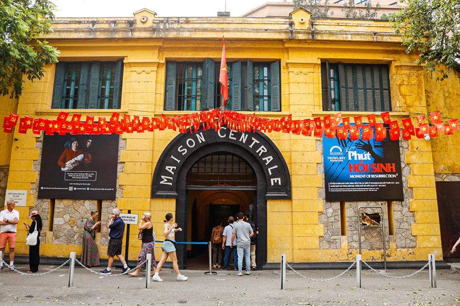 Nha tu Hoa Lo - Tour Hà Nội